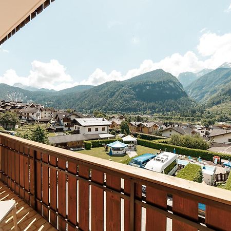 Hotel Al Bivio - Pizzeria, Pool & Sauna Imer Екстер'єр фото