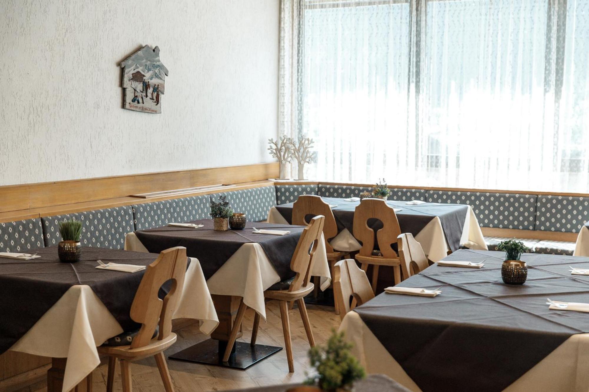 Hotel Al Bivio - Pizzeria, Pool & Sauna Imer Екстер'єр фото